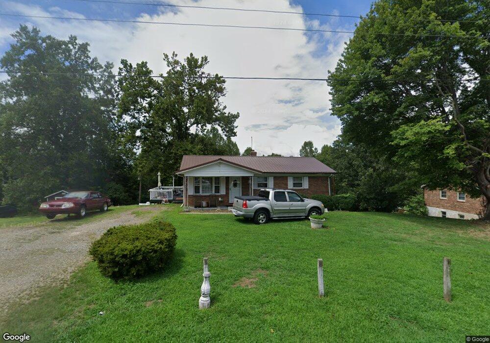 91 Cardinal Rd, Martinsville, VA 24112 - photo 1