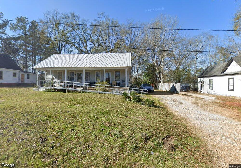 327 N Ragsdale Ave, Hazlehurst, MS 39083 - photo 1
