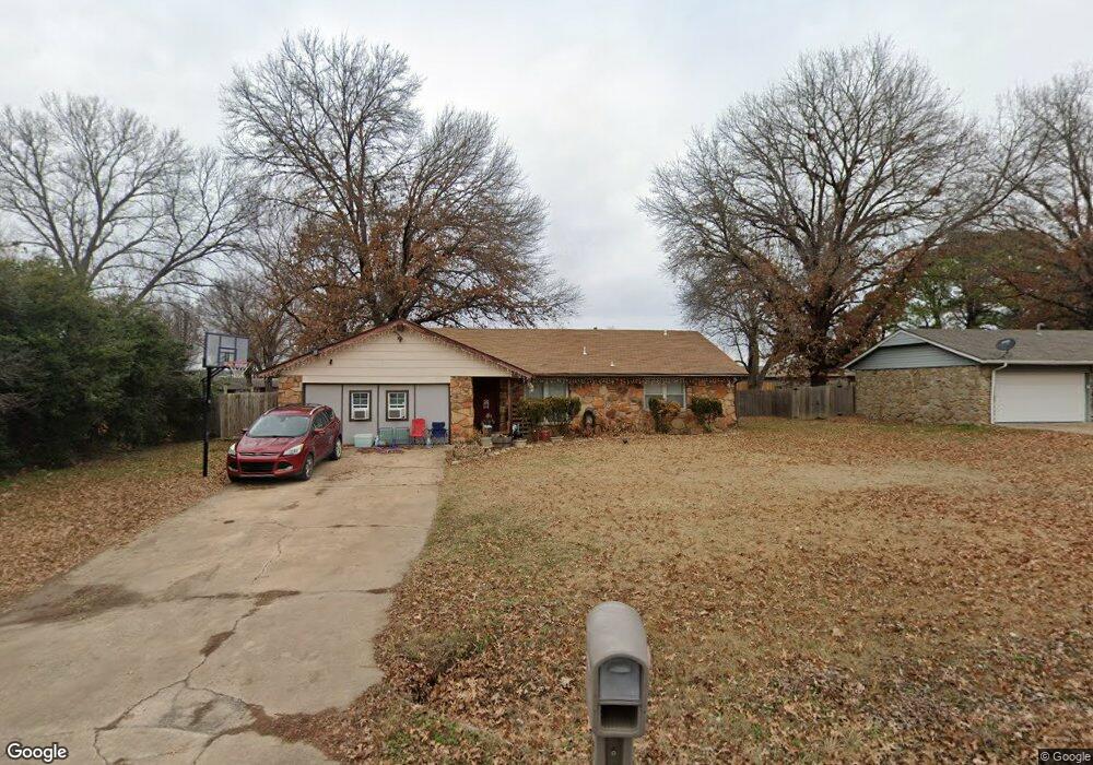 233 E Glenpool Blvd, Glenpool, OK 74033 - photo 1