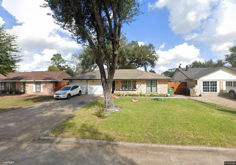 7106 Lumber Jack Dr, Houston, TX 77040 - photo 1