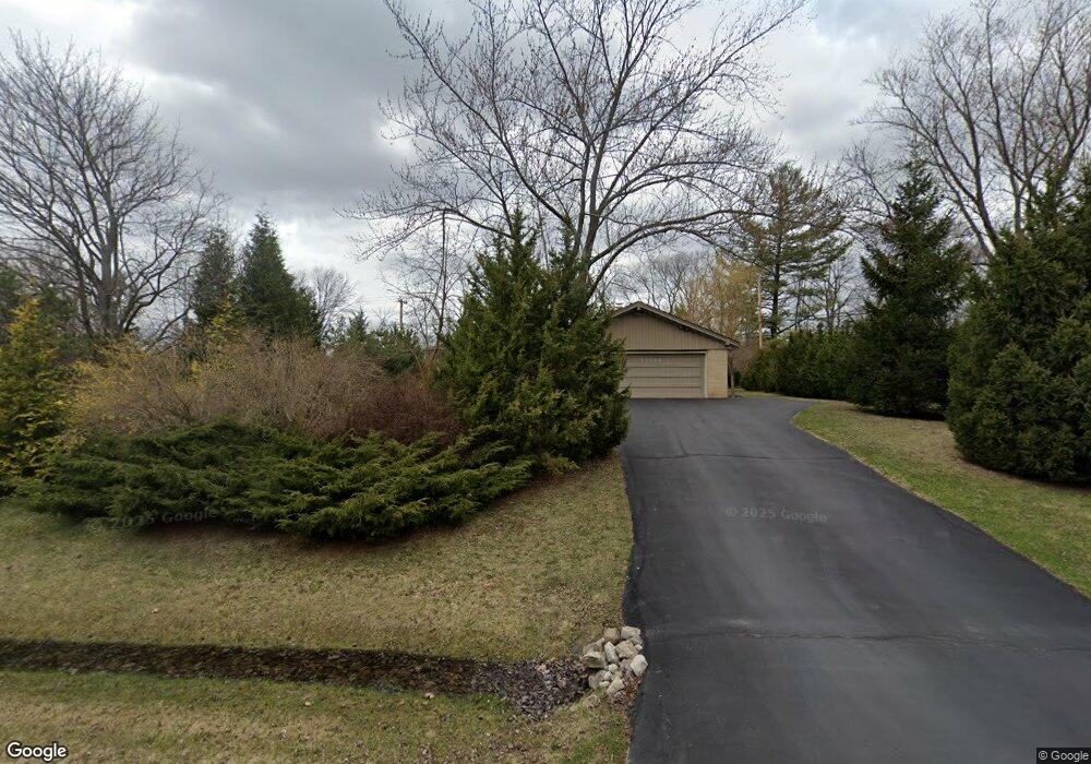 11844 W Belmar Dr, Franklin, WI 53132 - photo 1