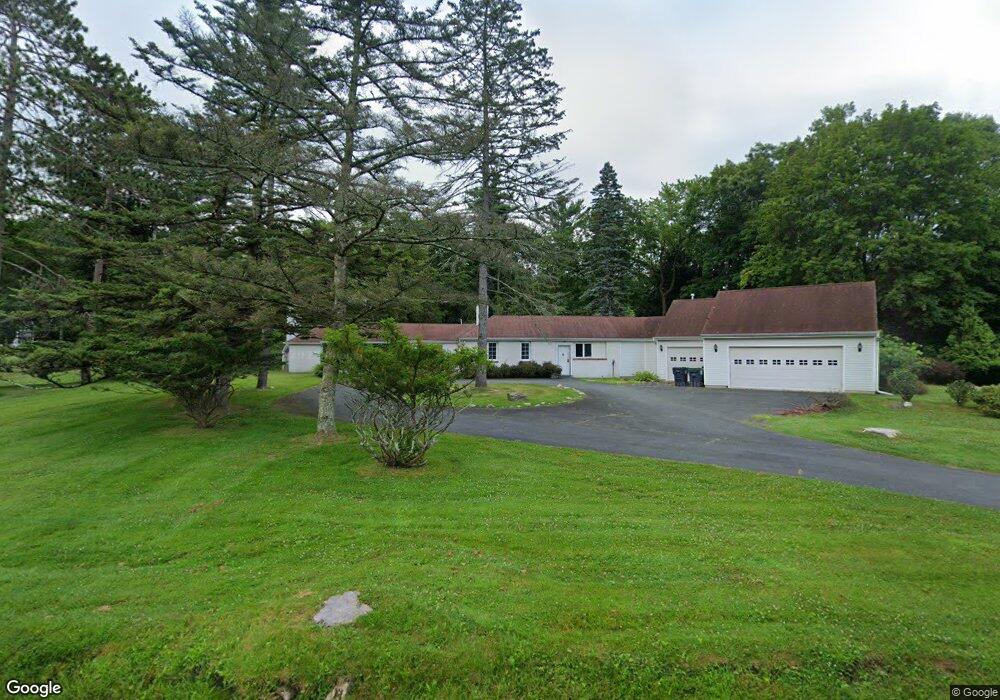 14 Middle Hill Rd, Troy, NY 12180 - photo 1