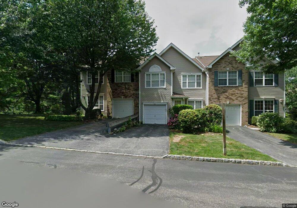329 Vista View Dr, Mahwah, NJ 07430 - photo 1