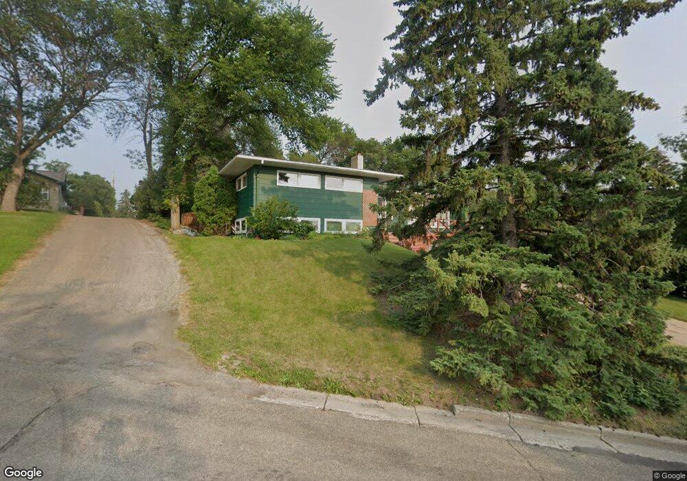 214 11th Ave NE, Jamestown, ND 58401 - photo 1