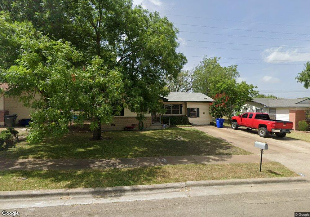 916 Leonhard St, Copperas Cove, TX 76522 - photo 1