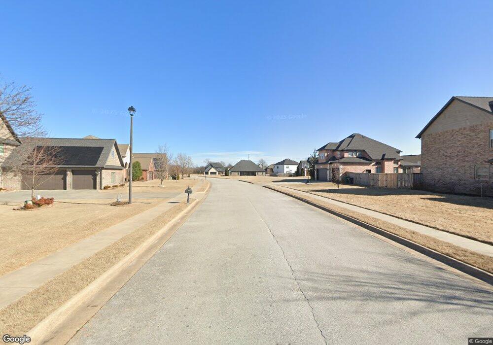 544 Madison Cr 8305 Rd, Rogers, AR 72756 - photo 1