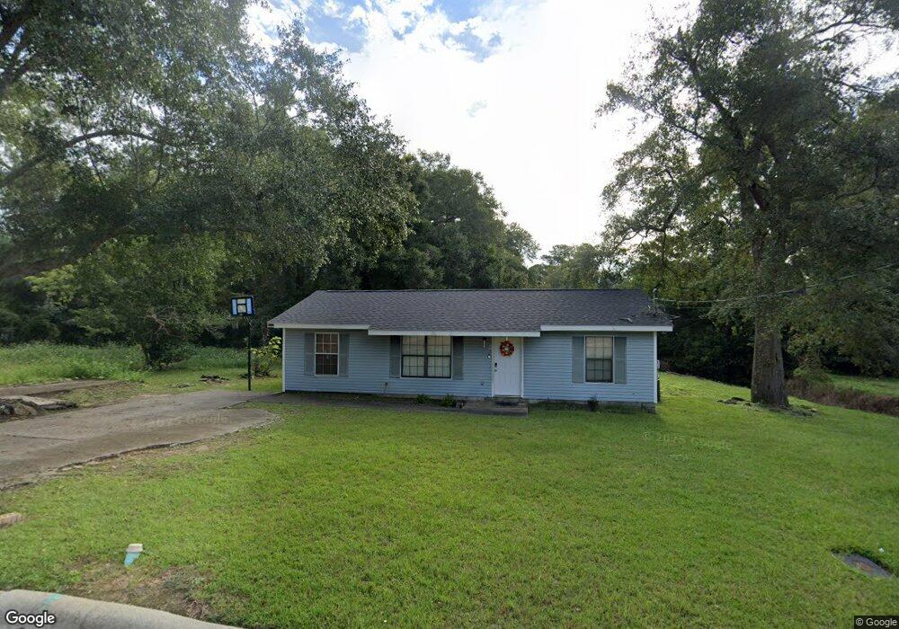 818 Lennox Ave, Dothan, AL 36303 - photo 1