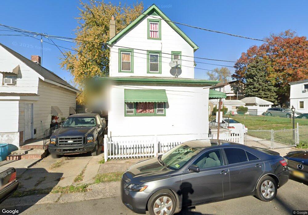 747 Tracy Ave, Fairview, NJ 07022 - photo 1