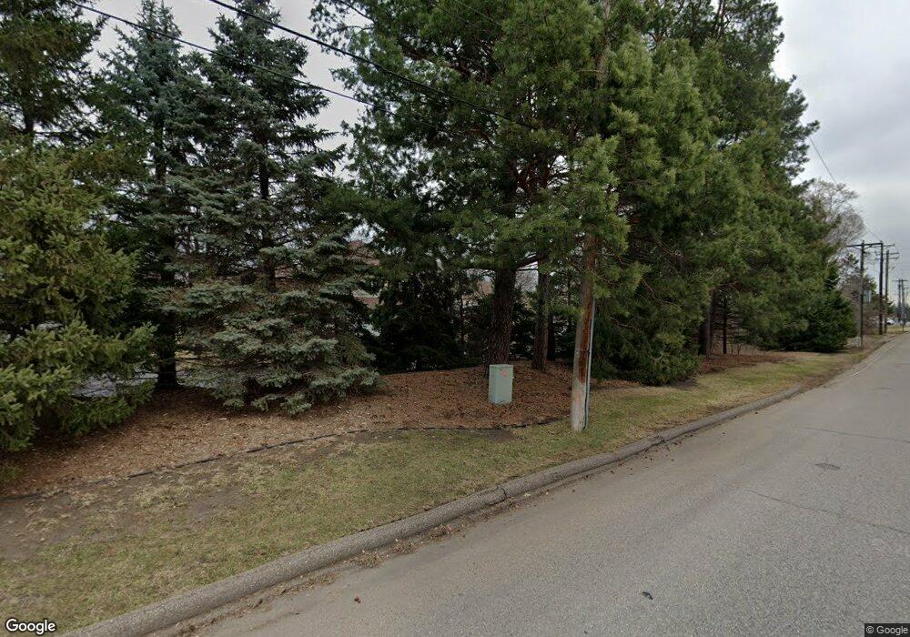 3337 3337 Breconwood Cir, Minnetonka, MN 55391 - photo 1