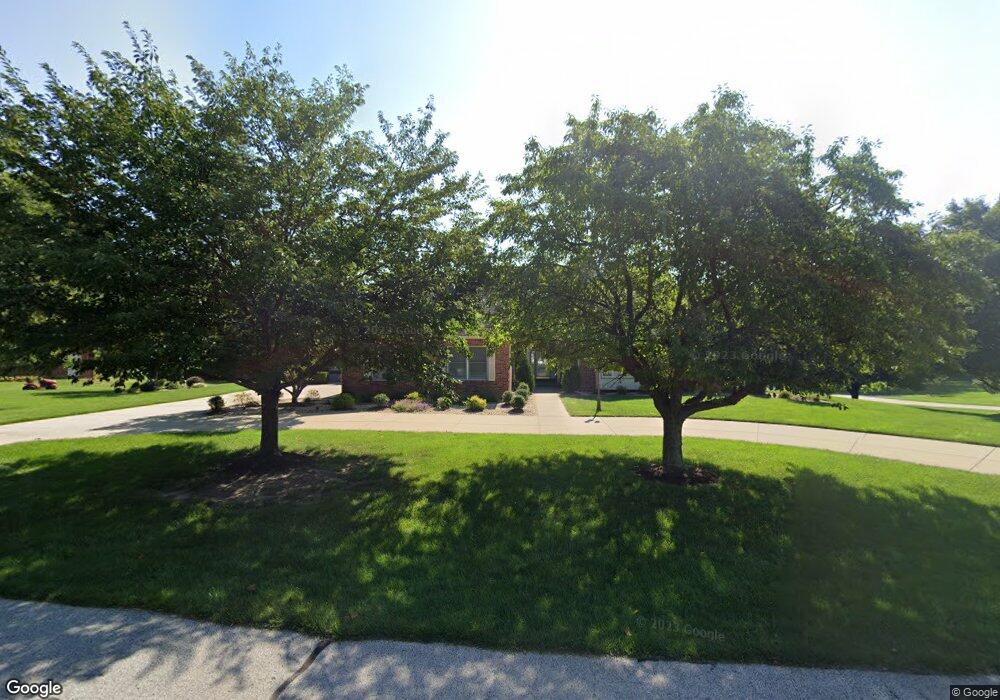 10 Lindenwood Dr, Collinsville, IL 62234 - photo 1