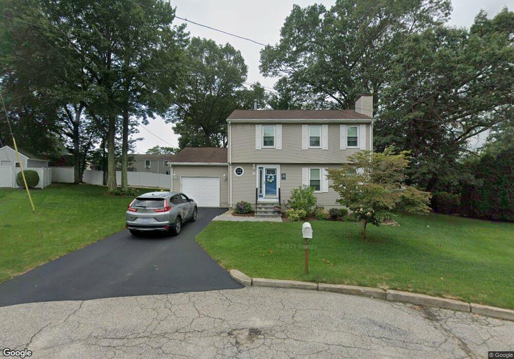 60 Long Ct, Cranston, RI 02920 - photo 1