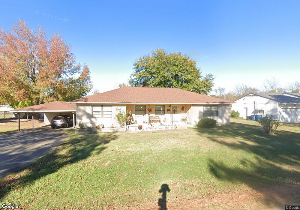 1205 E Miami Ave, McAlester, OK 74501 - photo 1