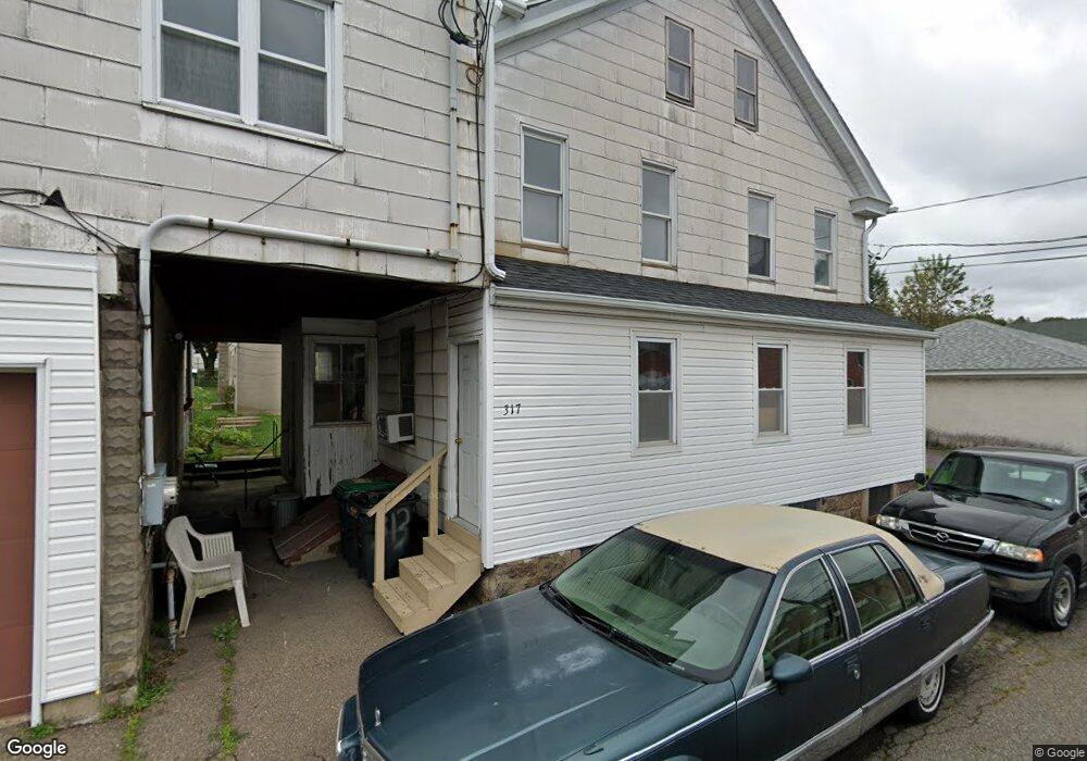 317 E 5th St, Hazleton, PA 18201 - photo 1