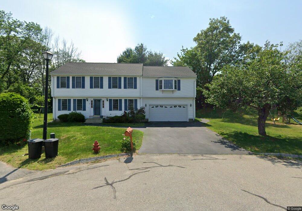 23 Hunnewell Cir, Lowell, MA 01854 - photo 1