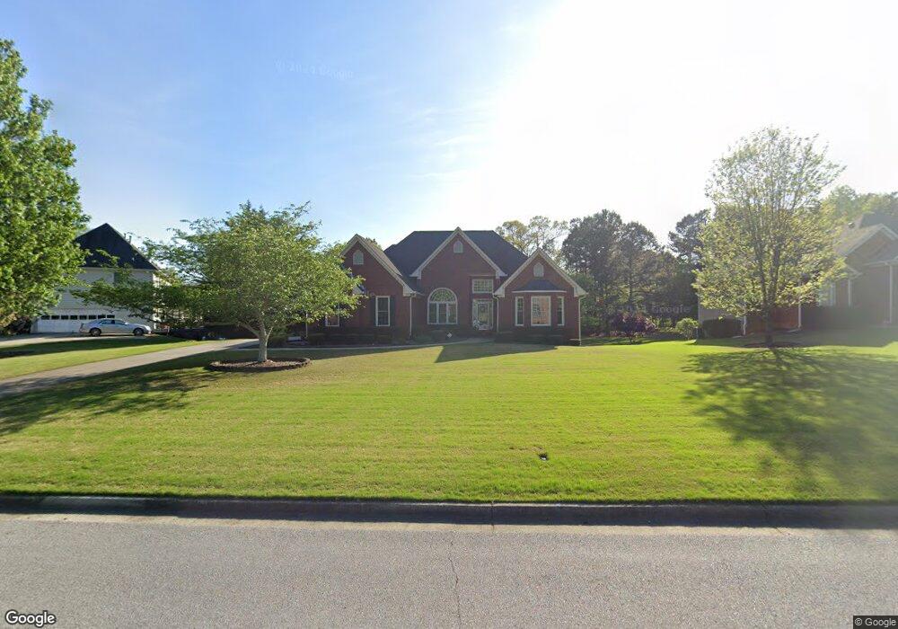 4424 Chatuge Dr, Buford, GA 30519 - photo 1