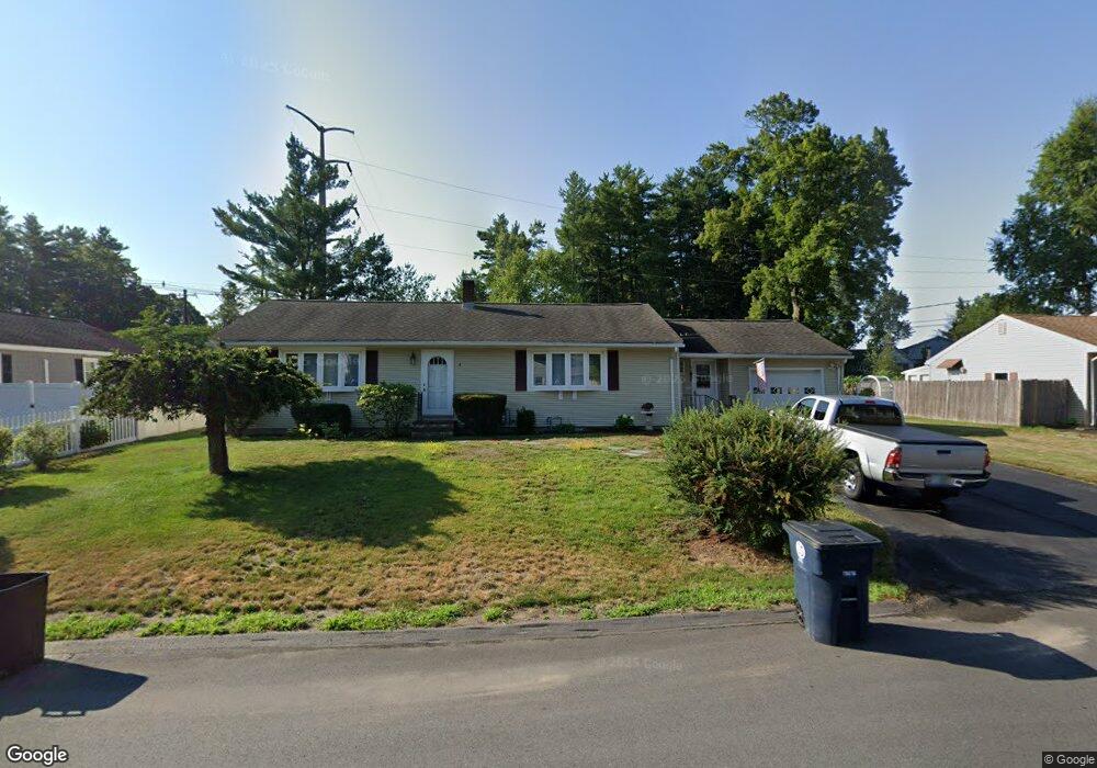 4 Durham St, Nashua, NH 03063 - photo 1