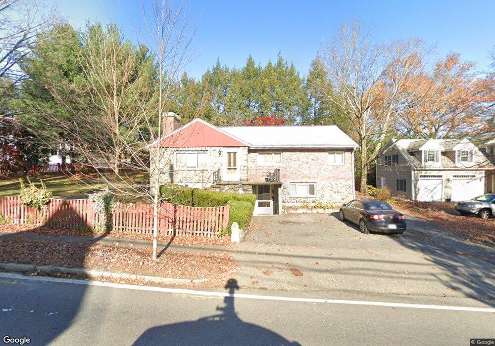 257 Cross St unit B, Winchester, MA 01890 - photo 1