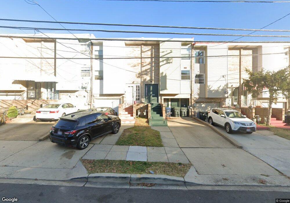 2620 R St SE, Washington, DC 20020 - photo 1