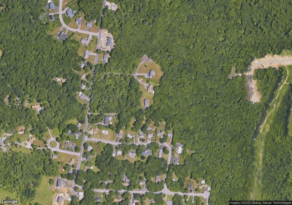 705 Sharps Lot Rd, Swansea, MA 02777 - photo 1