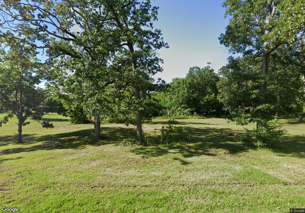 208 Davis Dr, Pineville, LA 71360 - photo 1