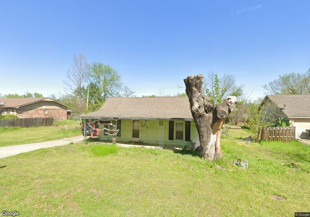 917 N Hodge St, Sapulpa, OK 74066 - photo 1