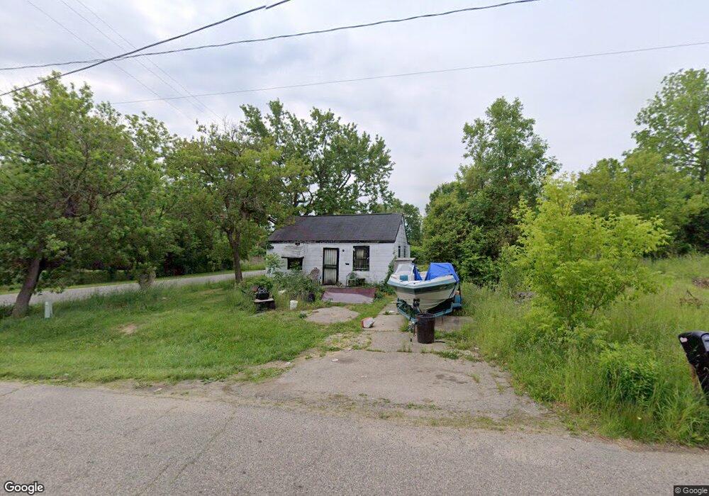 1104 E Cass Ave, Flint, MI 48505 - photo 1