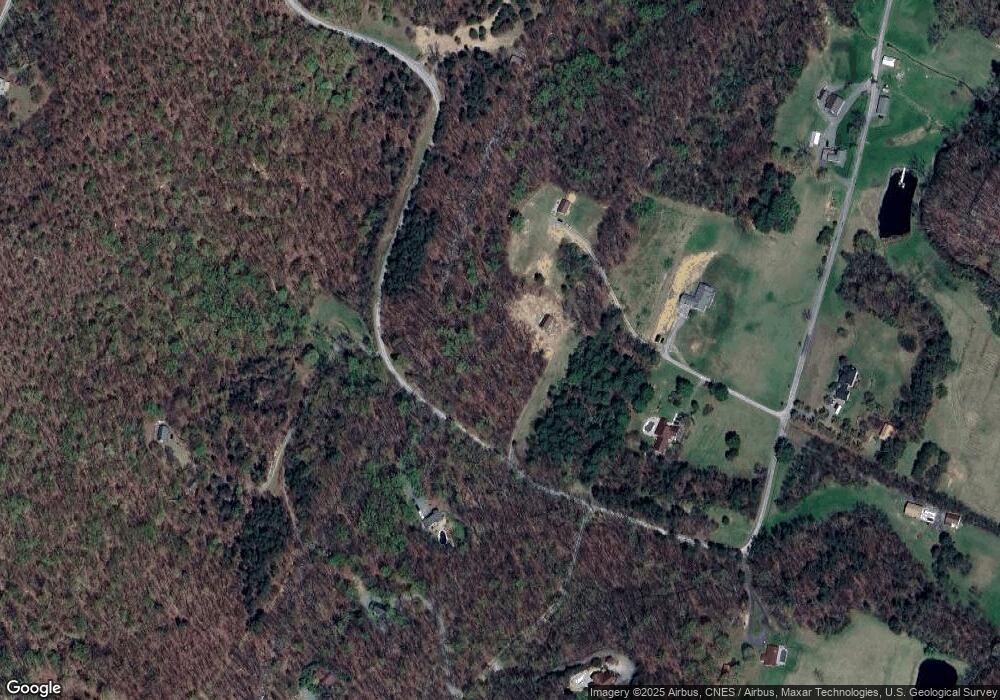 1434 Quaint Acres Ln, Berkeley Springs, WV 25411 - photo 1