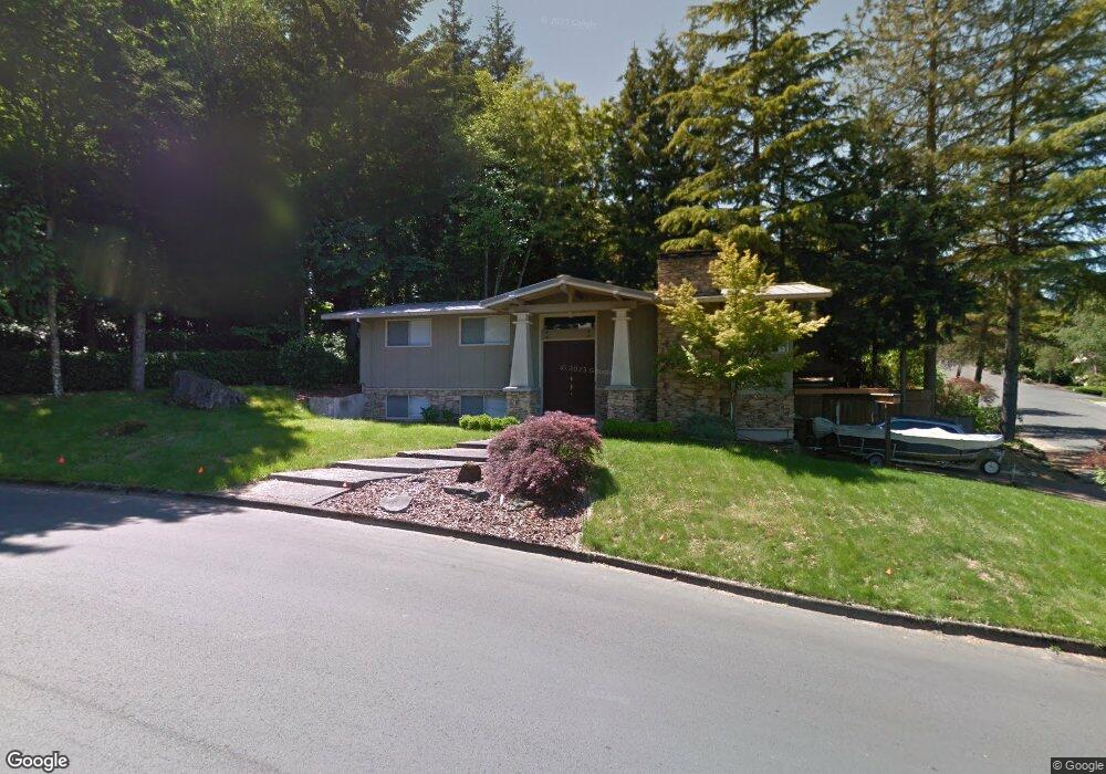 1716 Hallinan St, Lake Oswego, OR 97034 - photo 1