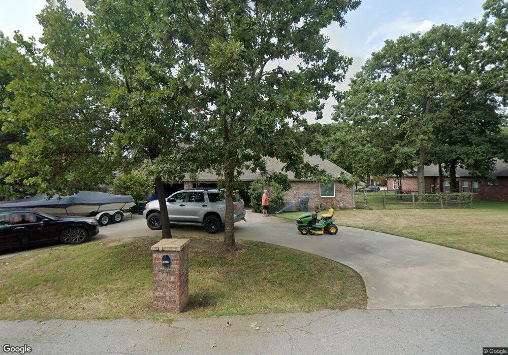 10065 E Pin Oak Ln, Claremore, OK 74019 - photo 1