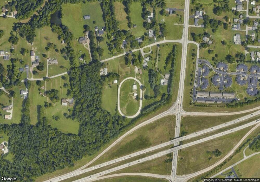 7800 E Manslick Rd, Louisville, KY 40228 - photo 1