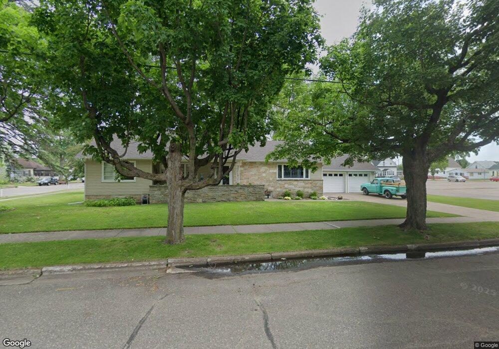 124 N 2nd St, Tomahawk, WI 54487 - photo 1