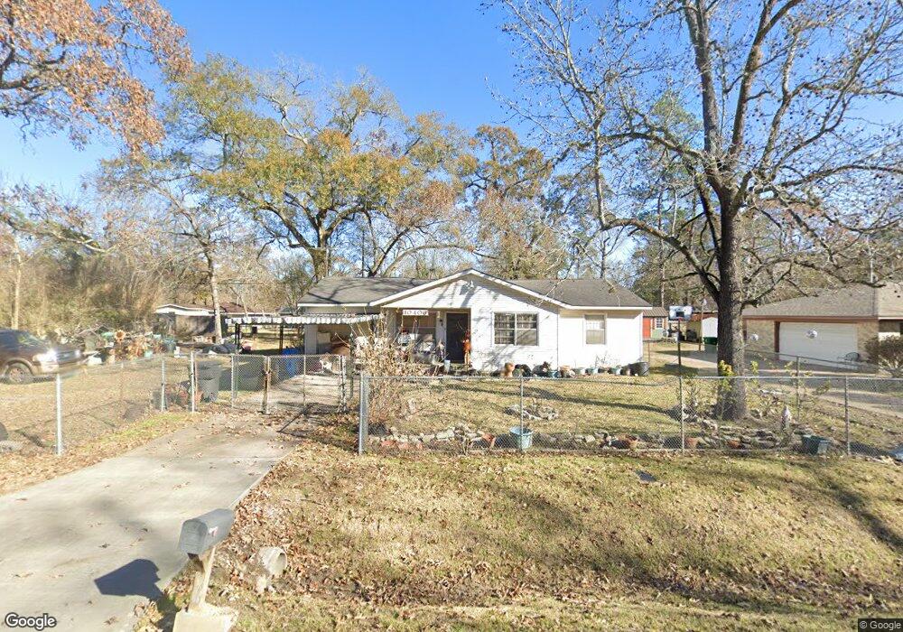 10406 Caxton St, Houston, TX 77016 - photo 1