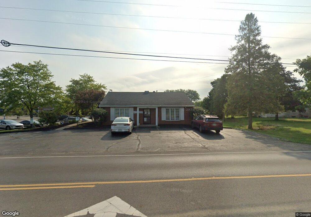 1154 N Court St, Circleville, OH 43113 - photo 1