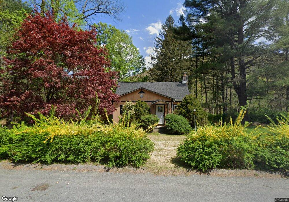 186 Towpath Rd, Hawley, PA 18428 - photo 1