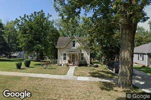 708 N Chestnut St, Avoca, IA 51521