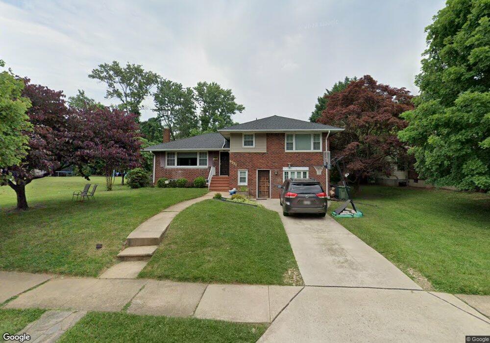 6331 Green Meadow Pkwy, Baltimore, MD 21209 - photo 1