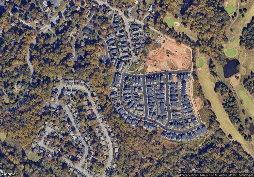 562 Lochlyn Hill Dr, Charlottesville, VA 22901 - photo 1