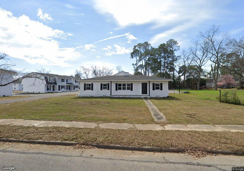 30 Parsonage St, McRae-helena, GA 31055 - photo 1