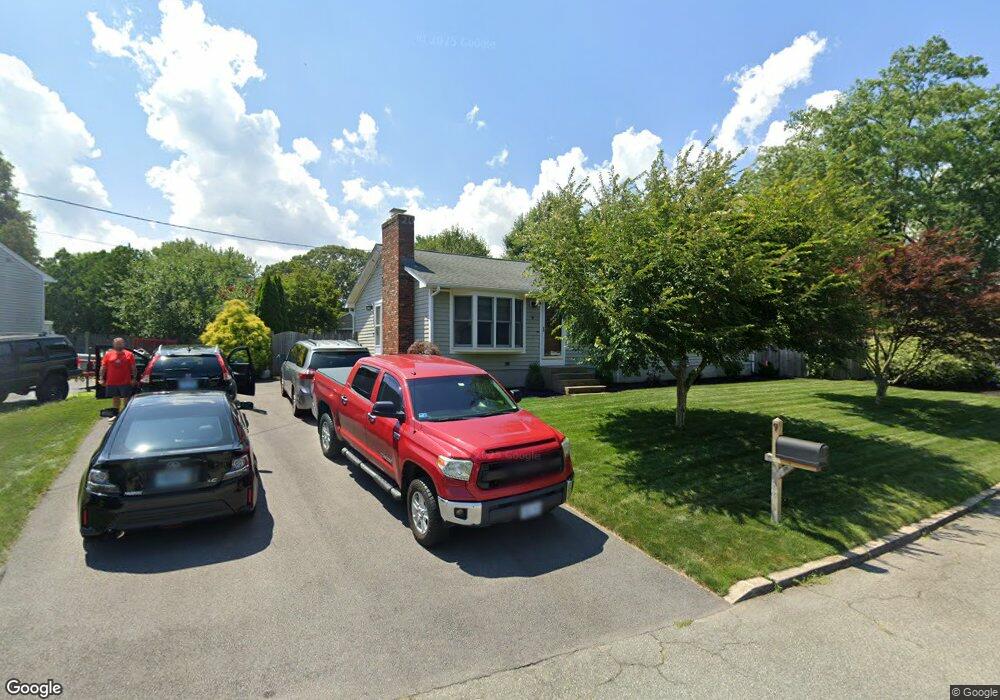 9 Glen Meadows Ct, Warwick, RI 02889 - photo 1