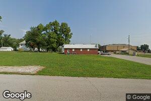 207 N 3rd St, Edwardsport, IN 47528