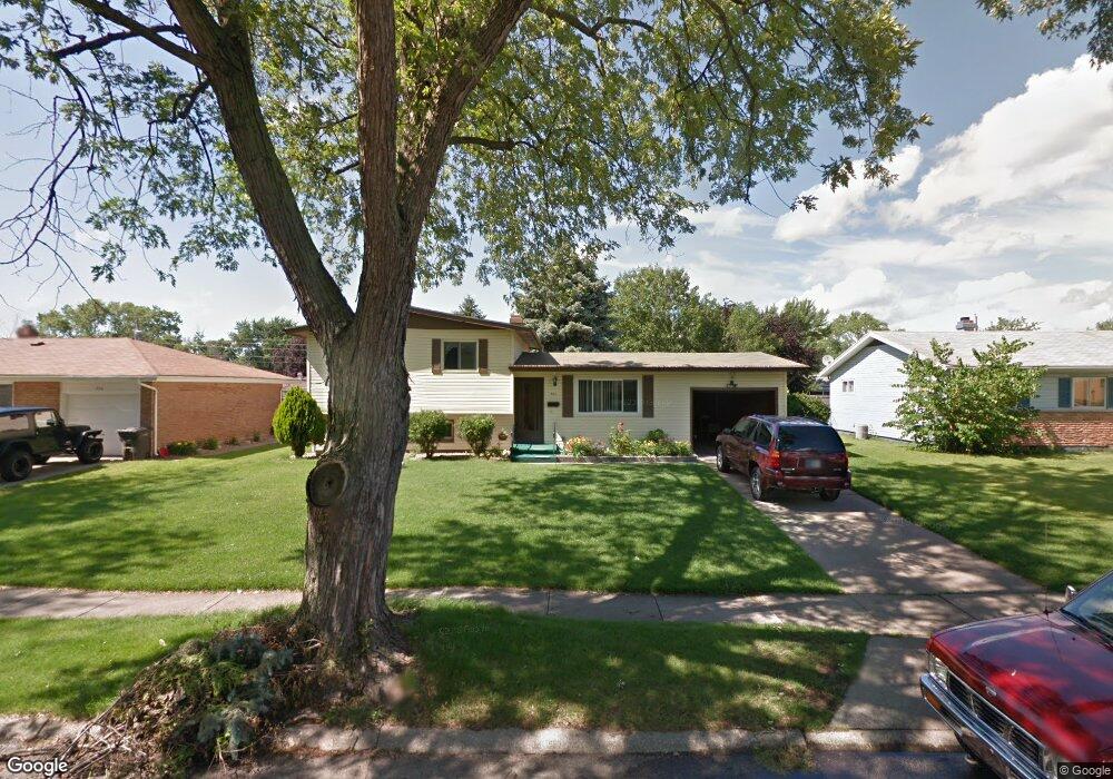 802 Christian Ave, Elkhart, IN 46517 - photo 1