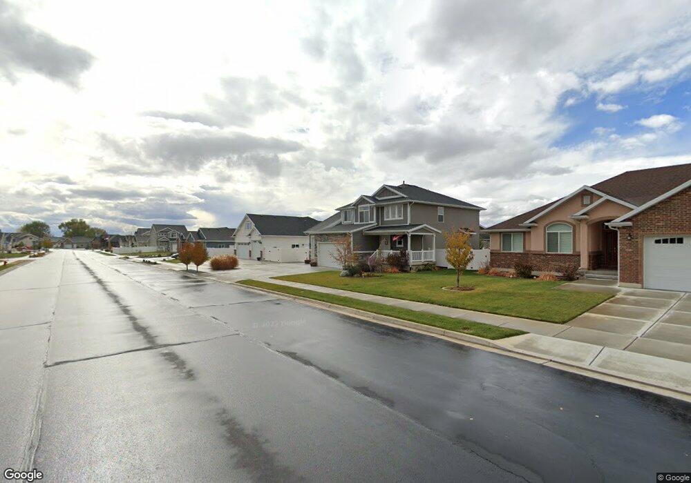 382 S Willow Pine Ln, Layton, UT 84041 - photo 1