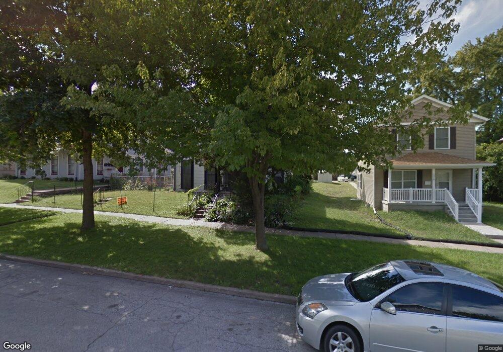 1212 N Perry St, Davenport, IA 52803 - photo 1