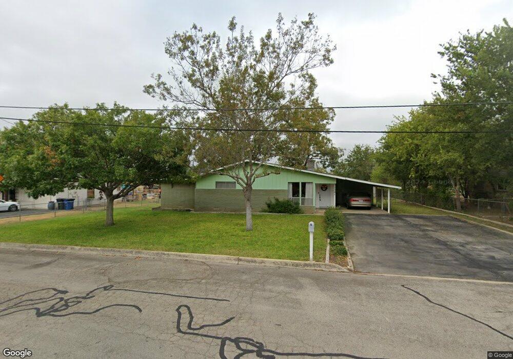 1381 Rivercrest Dr, New Braunfels, TX 78130 - photo 1