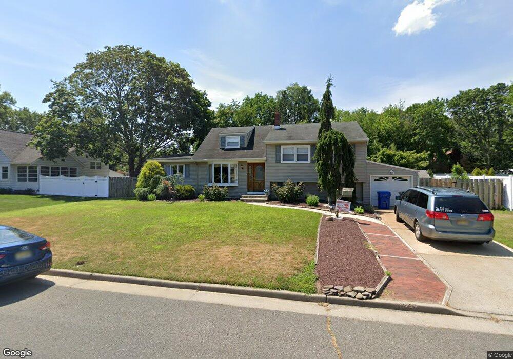 32 Locust Terrace, Middletown, NJ 07748 - photo 1