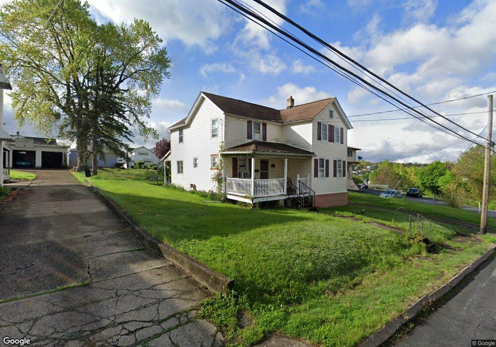 3323 Cedar Ave, Moosic, PA 18507 - photo 1