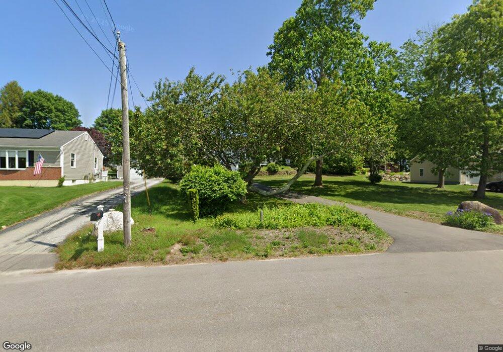 4 Stuart St, Westerly, RI 02891 - photo 1