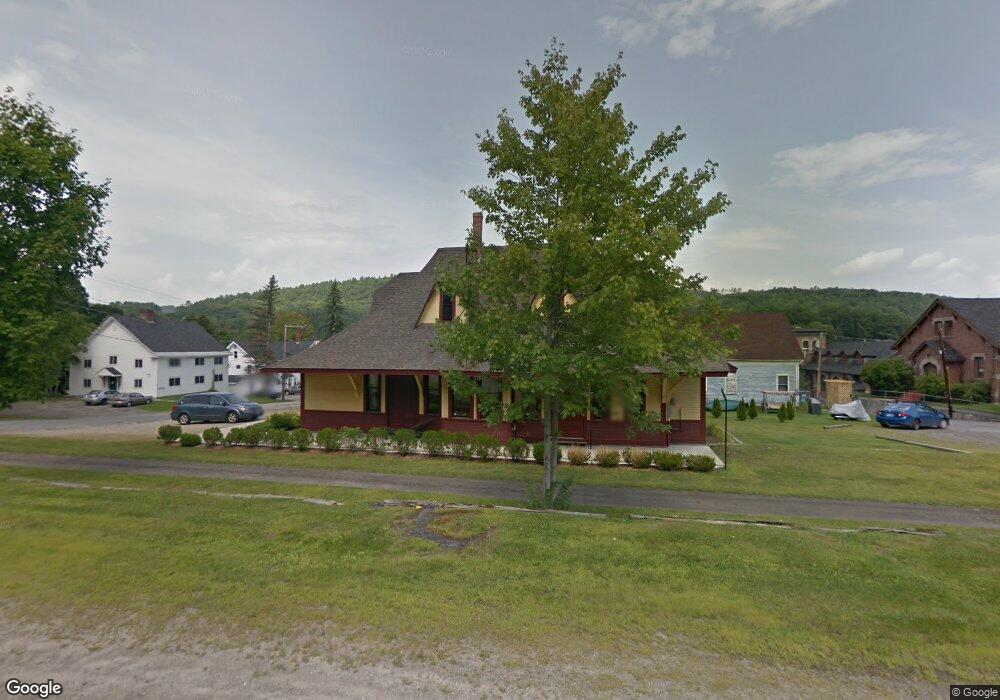 81 Moore St, Lisbon, NH 03585 - photo 1