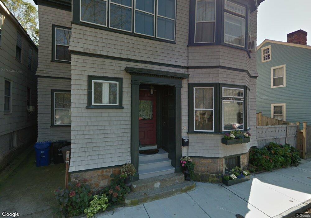 21 Mt Vernon St unit 1, Newport, RI 02840 - photo 1