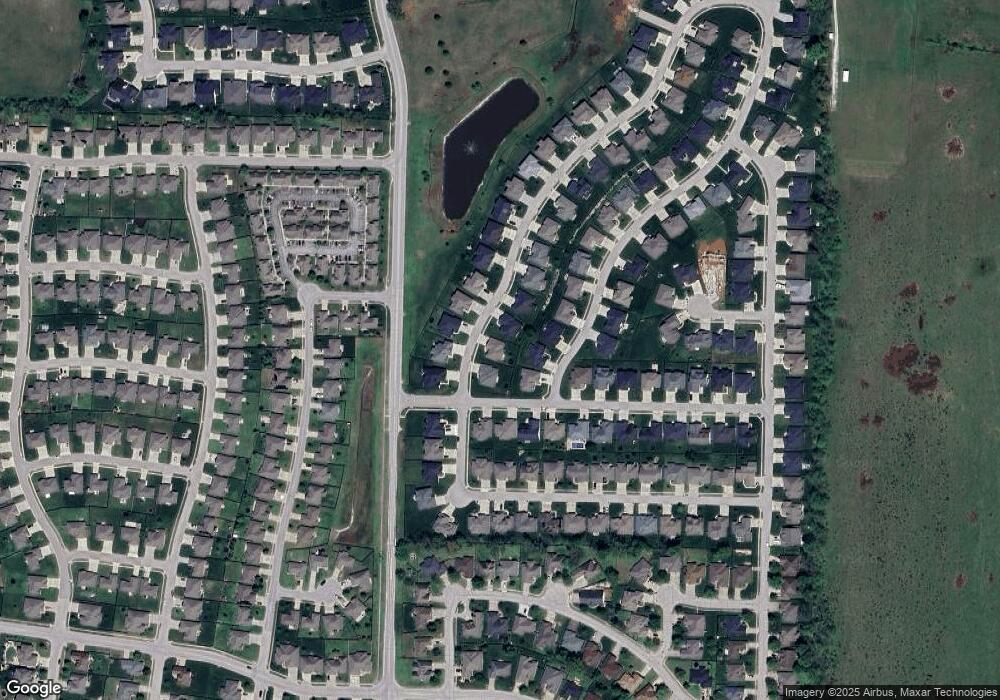 684 N Foxhill Cir, Nixa, MO 65714 - photo 1